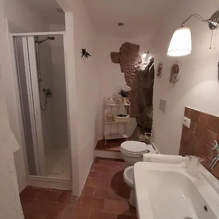 La Tana Del Riccio Apartment *